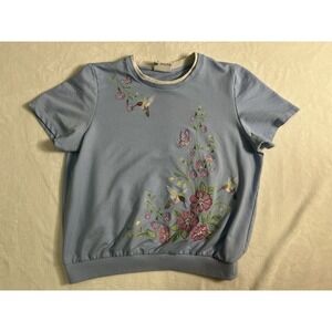 Alfred Dunner Light Blue Knit Top Embroidered Floral Butterfly Hummingbird